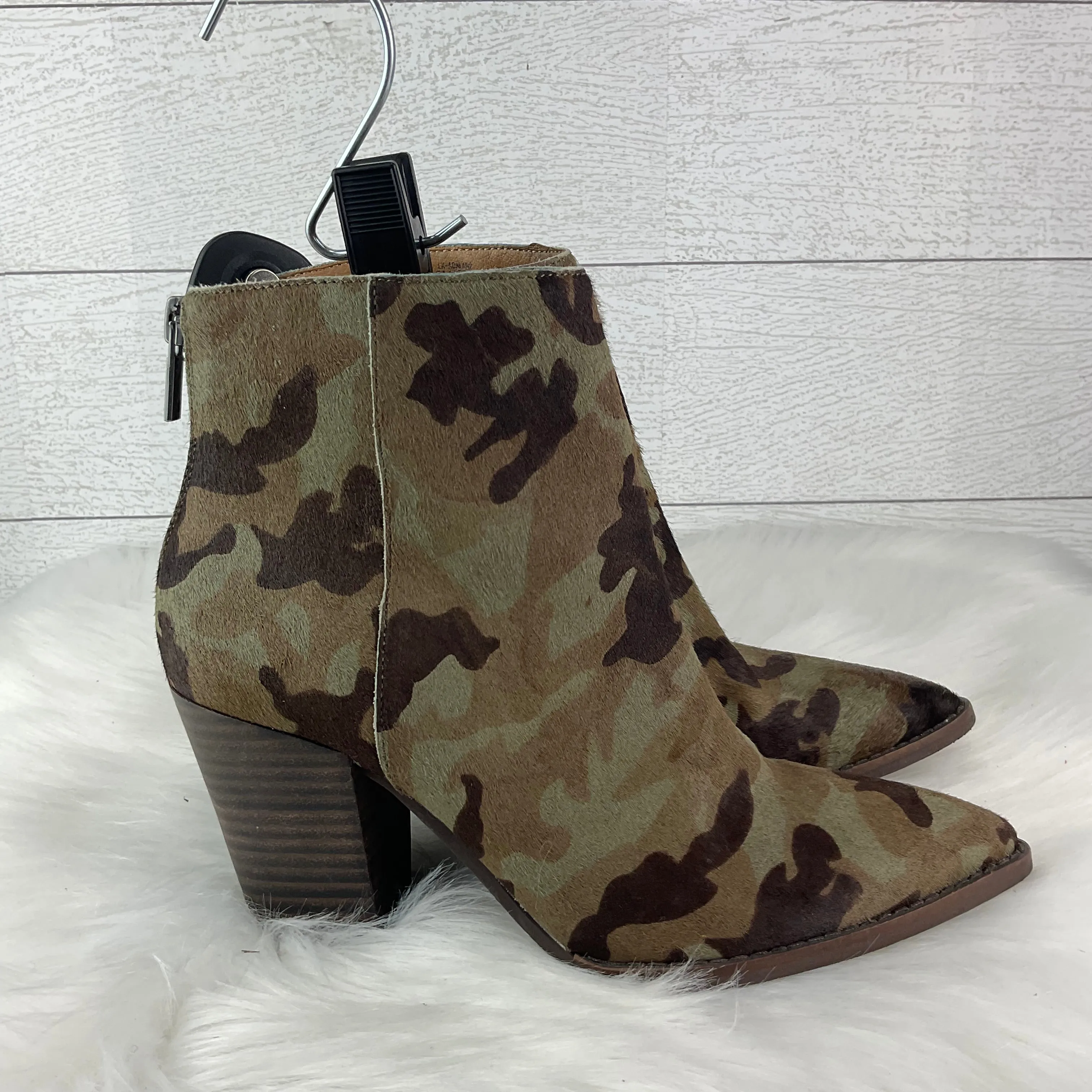 Boots Ankle Heels By Lucky Brand In Camouflage Print, Size: 6