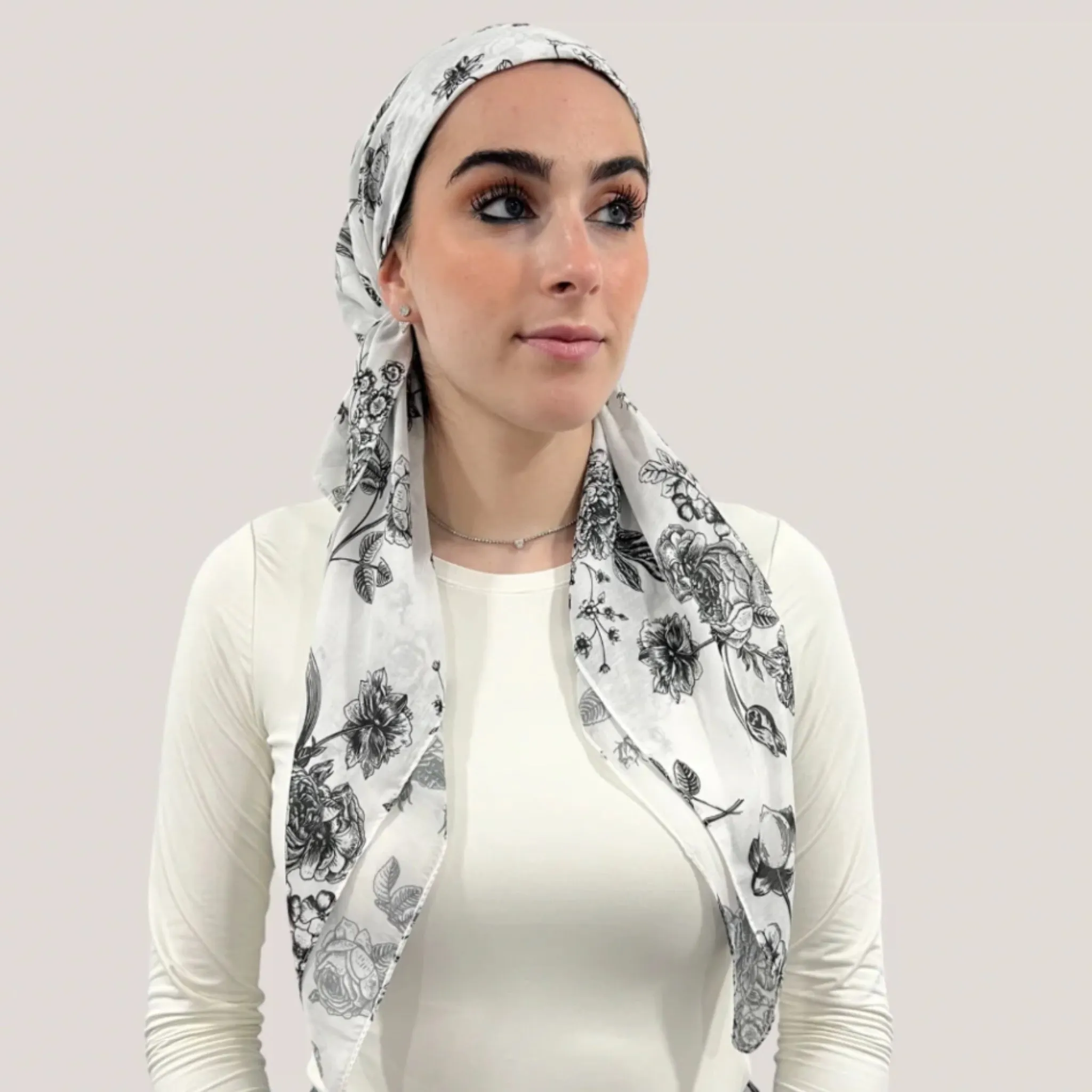 Fleur Headscarf by Valeri Many Styles