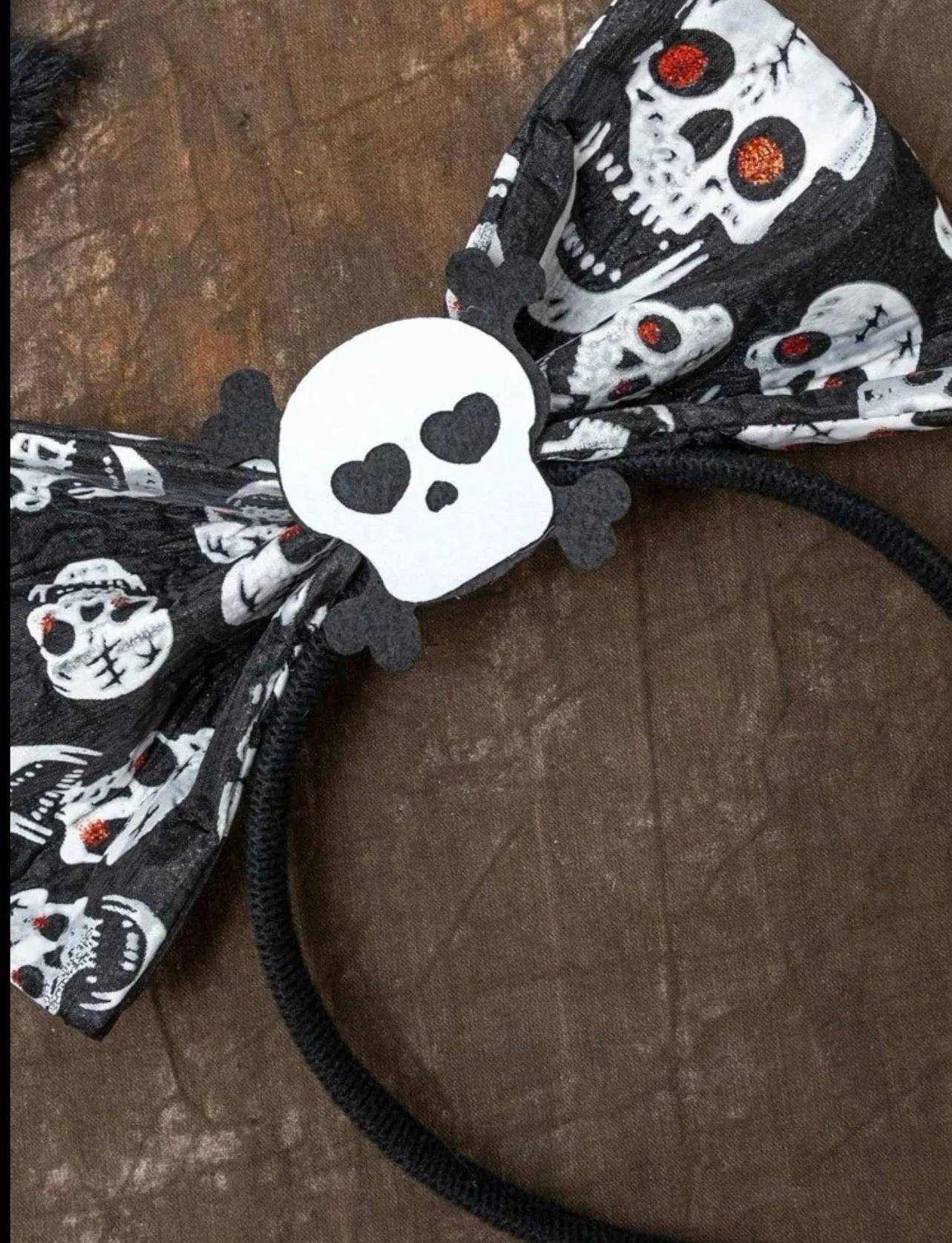 Halloween Skull Headband - Handmade Headpiece, Halloween Headpiece, Skull Bow, Skull Headpiece