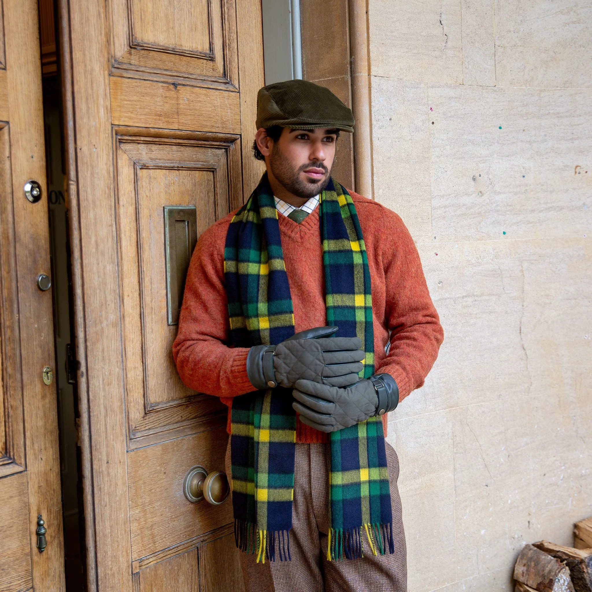 Heritage Bold Check Cashmere Scarf with Tassels