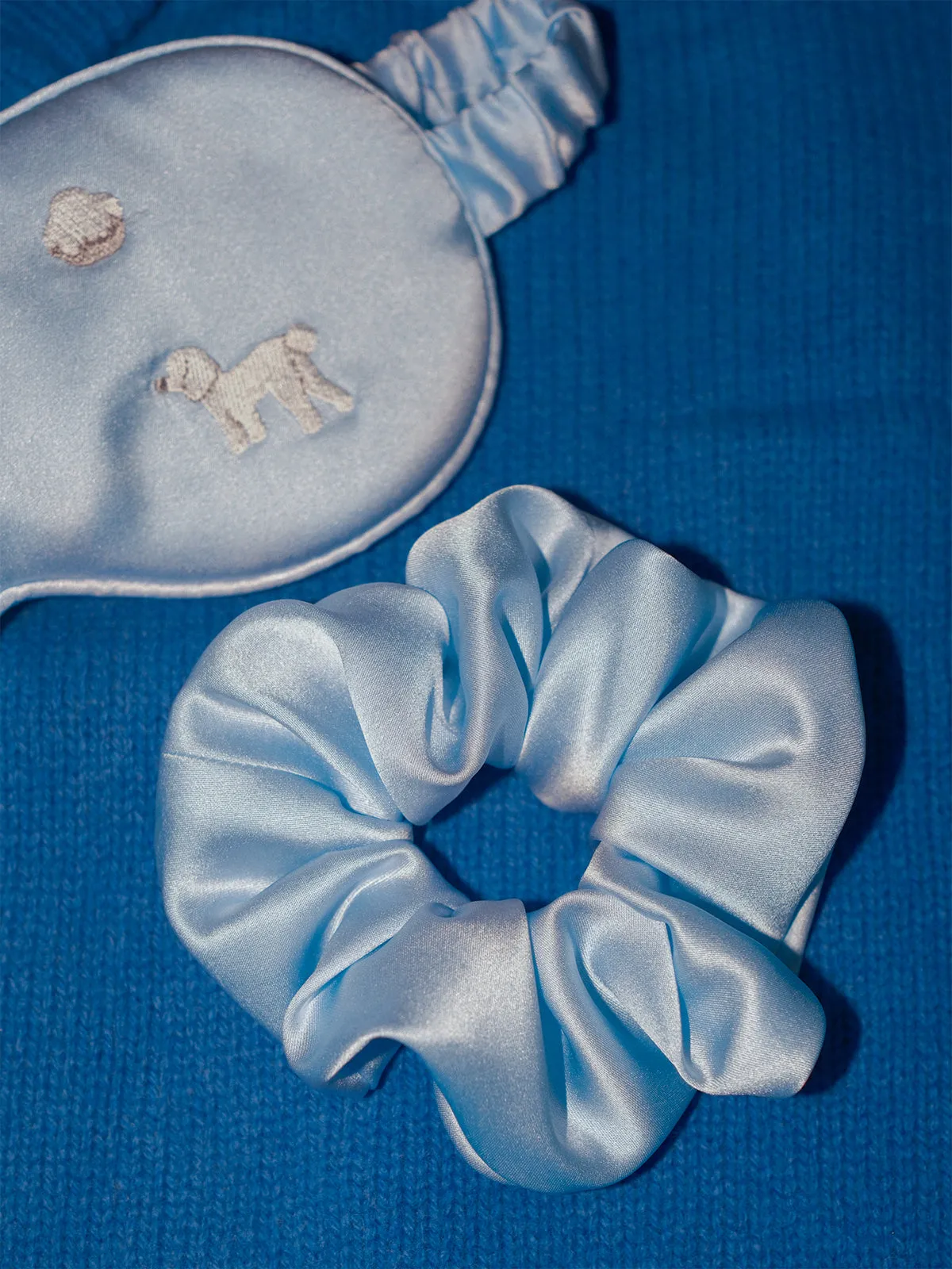 "Silken Hair" Silk Scrunchie Hair Tie - Sky Blue