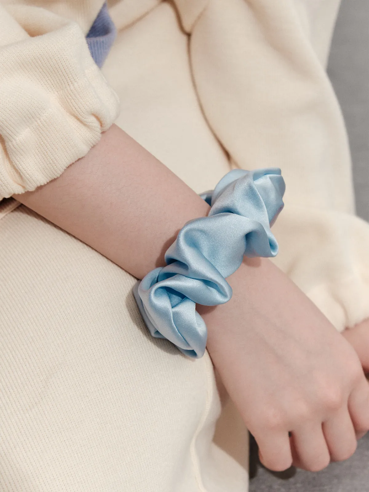 "Silken Hair" Silk Scrunchie Hair Tie - Sky Blue