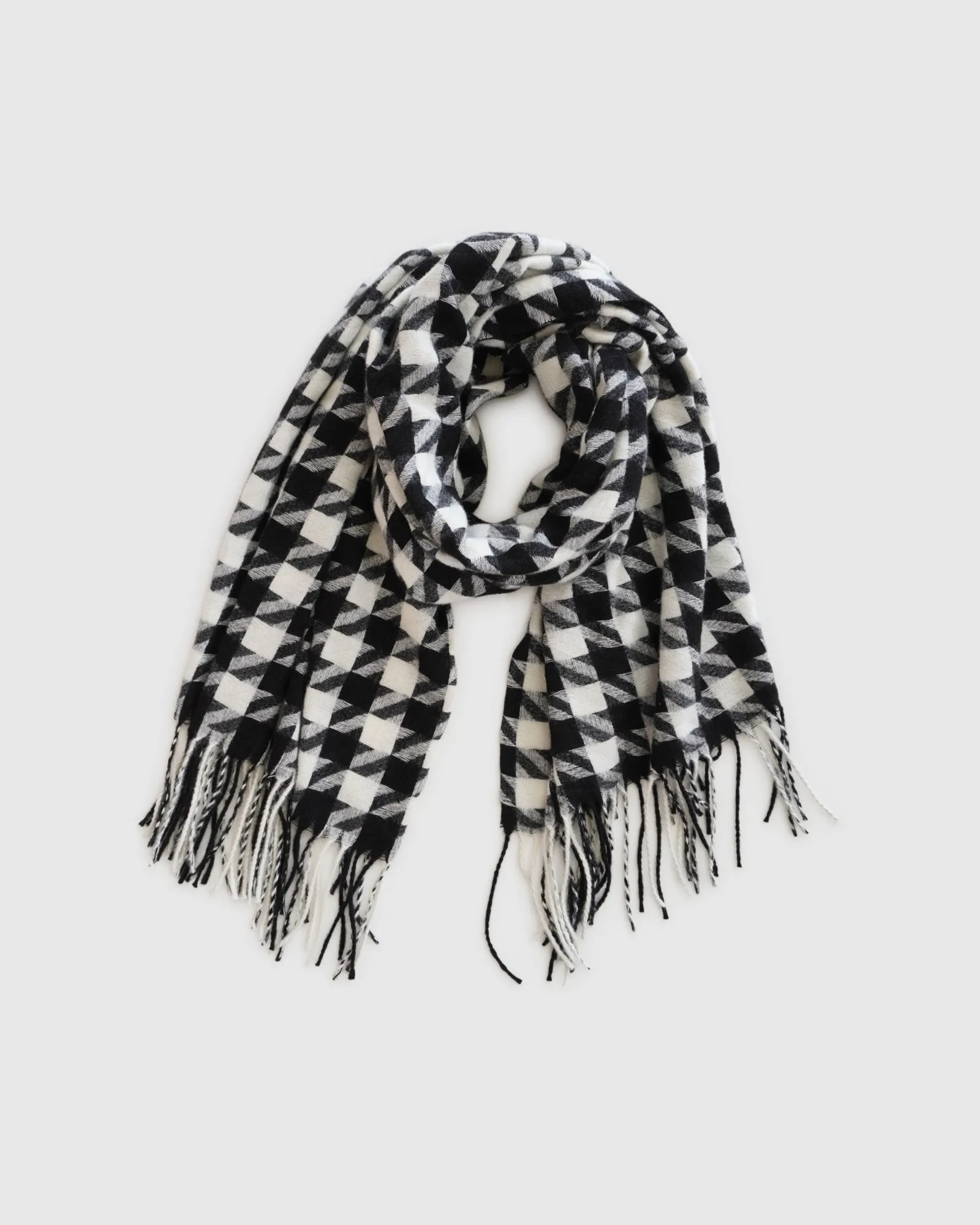 Return To Sender Houndstooth Scarf - Black/White