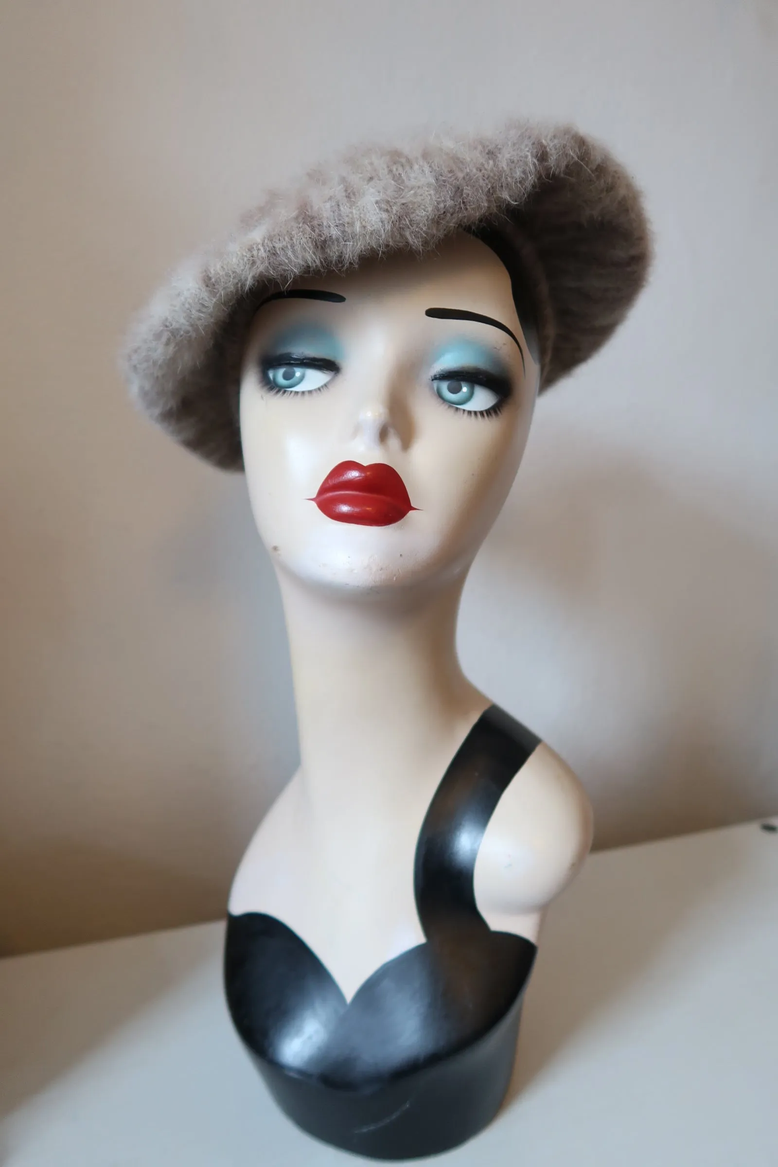 SALE ITEM: Vintage Beret